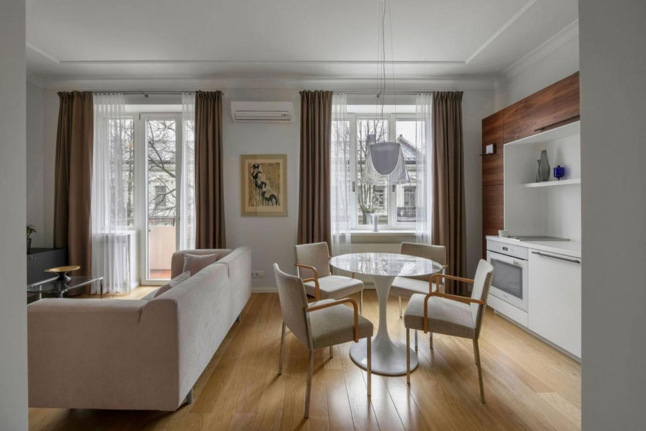 Design Studio Apartment With Balcony By Hostlovers Kaunas Exteriör bild