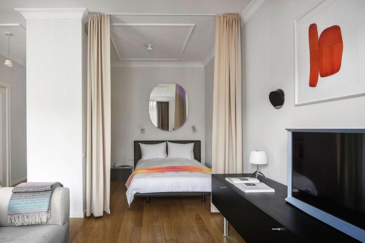 Design Studio Apartment With Balcony By Hostlovers Kaunas Exteriör bild