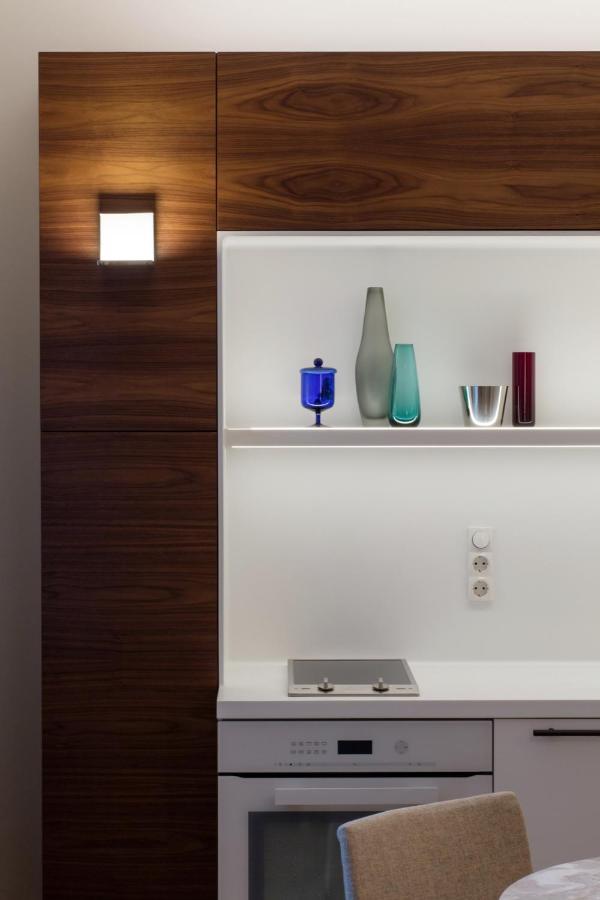 Design Studio Apartment With Balcony By Hostlovers Kaunas Exteriör bild