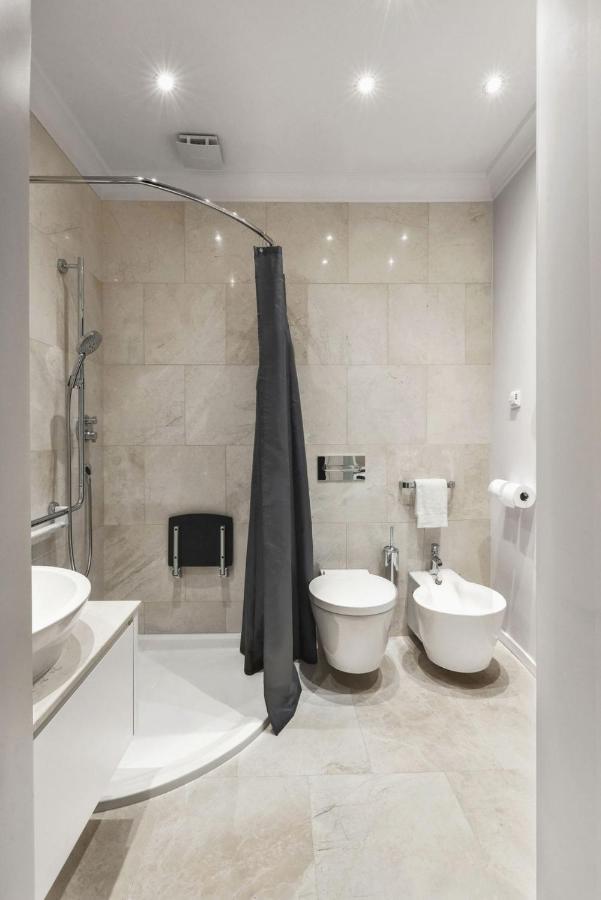 Design Studio Apartment With Balcony By Hostlovers Kaunas Exteriör bild